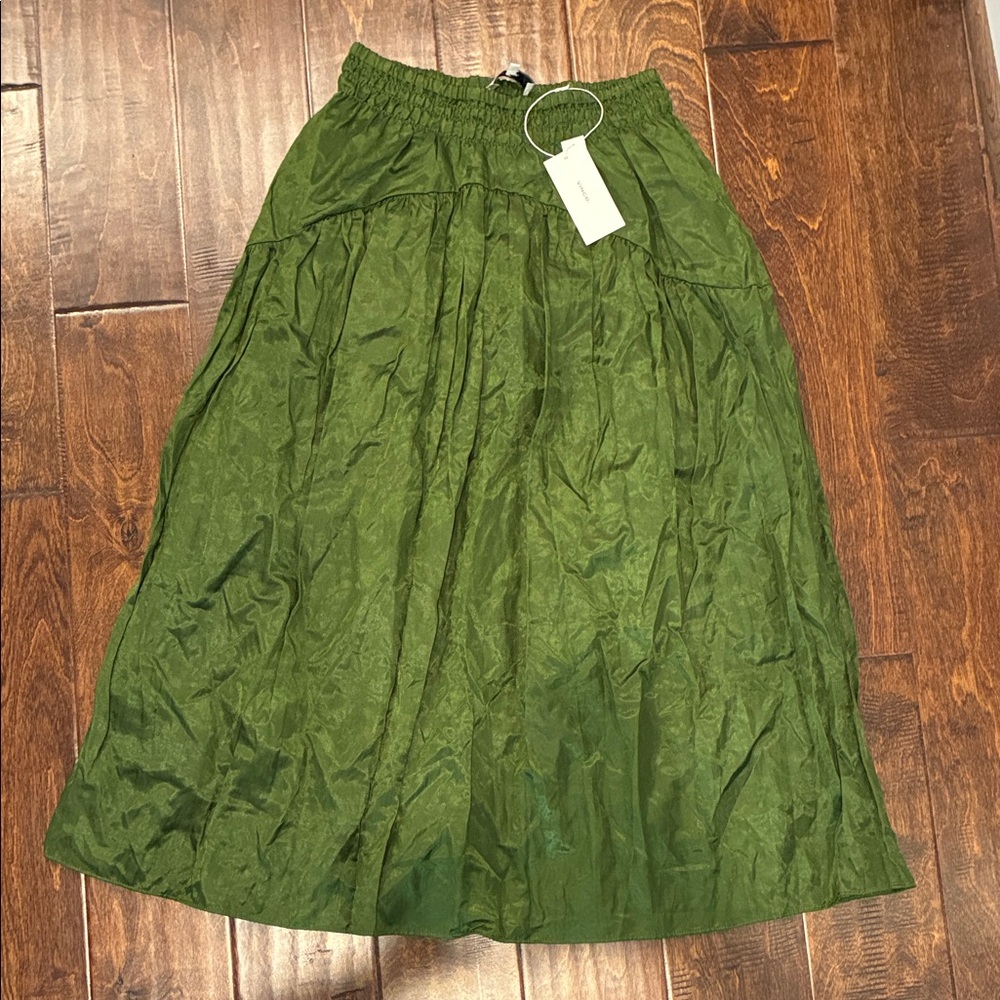 Vince Women’s Smocked Tiered Skirt in Herb